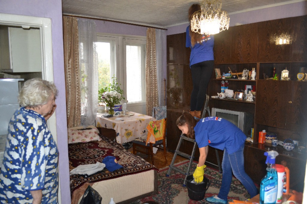 Уборка для пожилых людей
